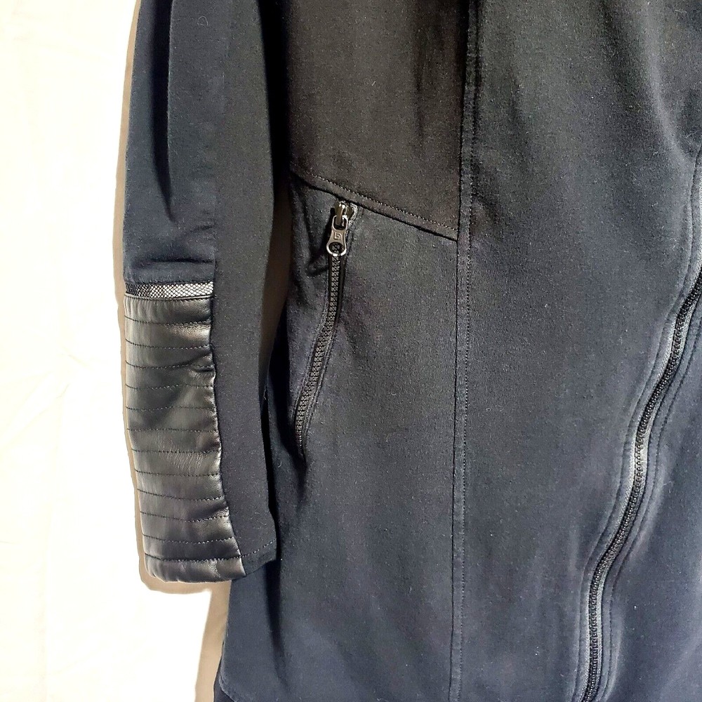 Blanc and Noir Asymmetrical Jacket with Reflective Hooded Women's Sz Medium - Picture 5 of 12